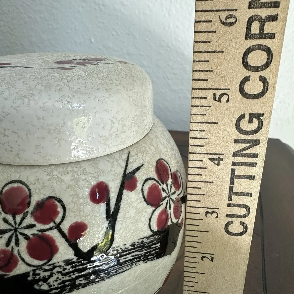 Vintage Ardco Ginger Jar 5.5 Inch Lid Asian Black Red Cherry Blossom Japan EUC
